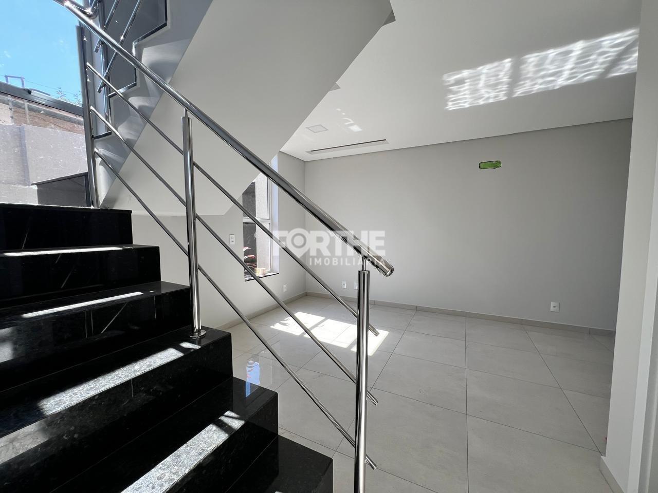 Sobrado em condomínio à venda no Alto Alegre: 