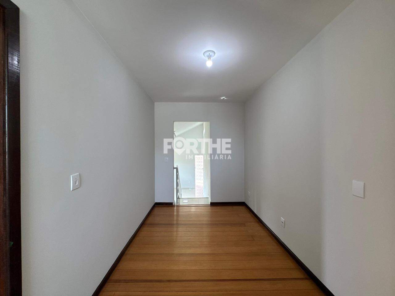 Sobrado à venda no Jardim Nova York: 