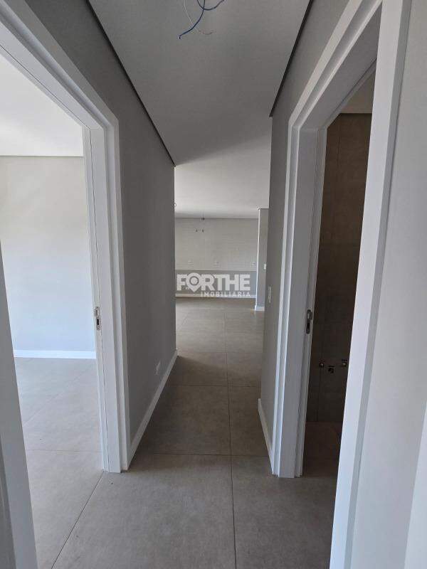 Apartamento à venda no Neva: 