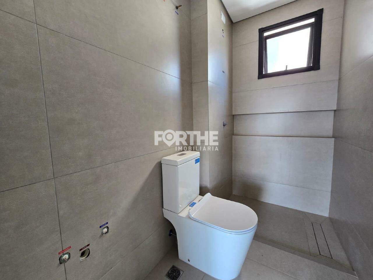 Apartamento à venda no Neva: 