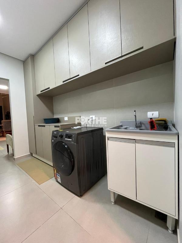 Casa à venda no Esmeralda: 