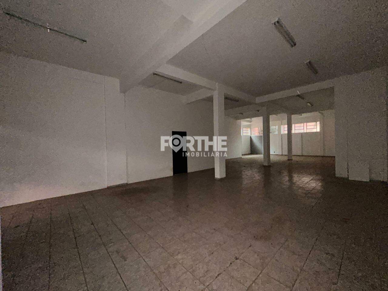 Sala comercial à venda no Centro: 