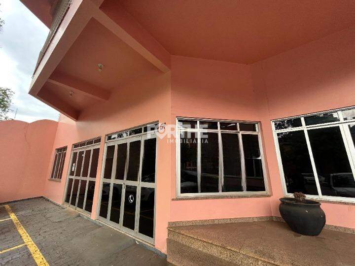 Sala comercial à venda no Centro: 