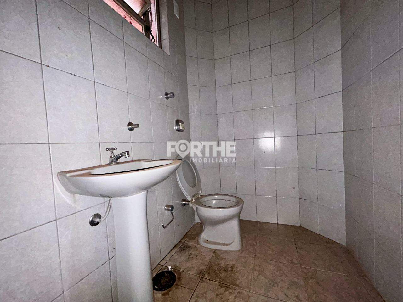 Sala comercial à venda no Centro: 