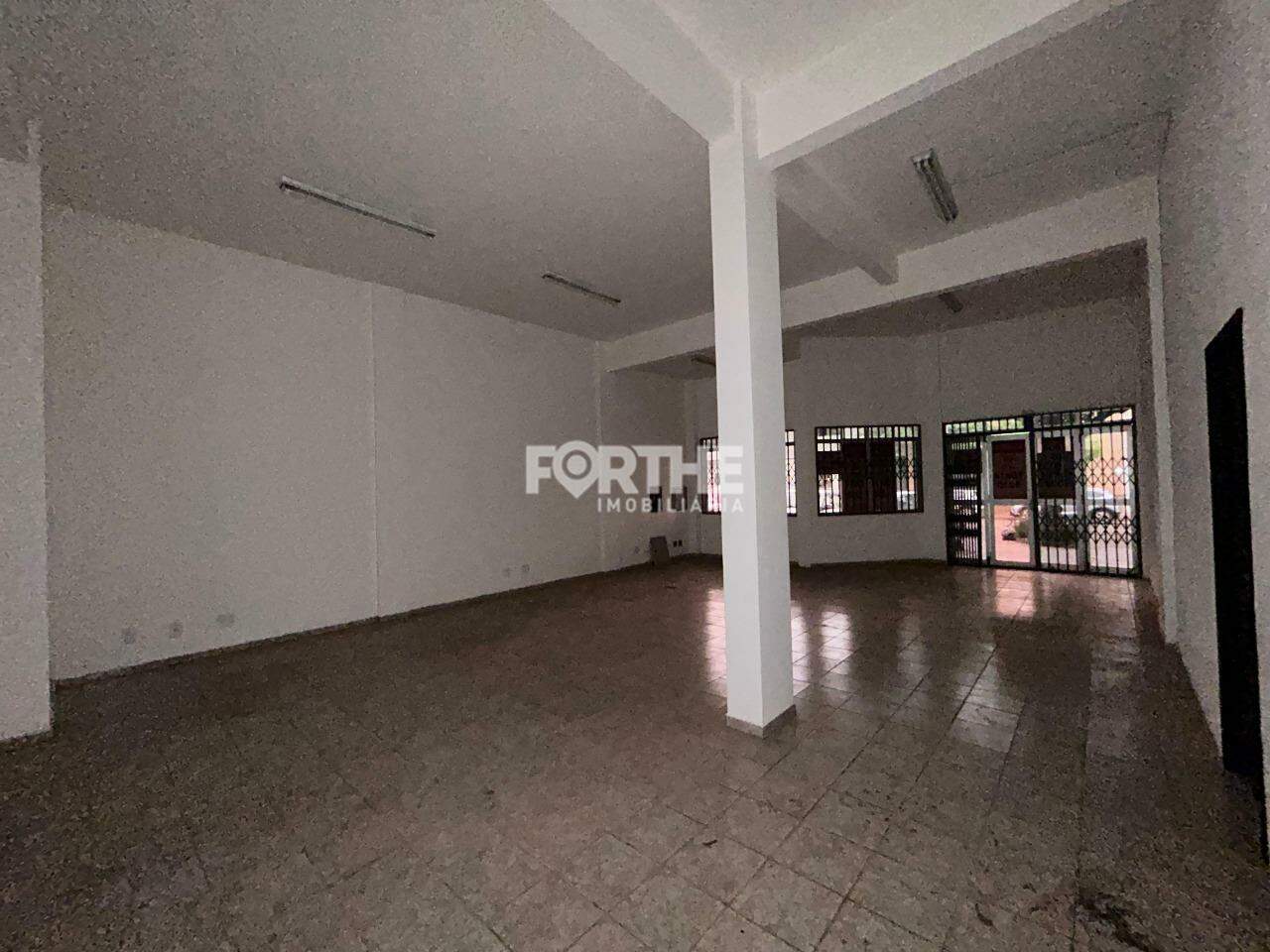 Sala comercial à venda no Centro: 