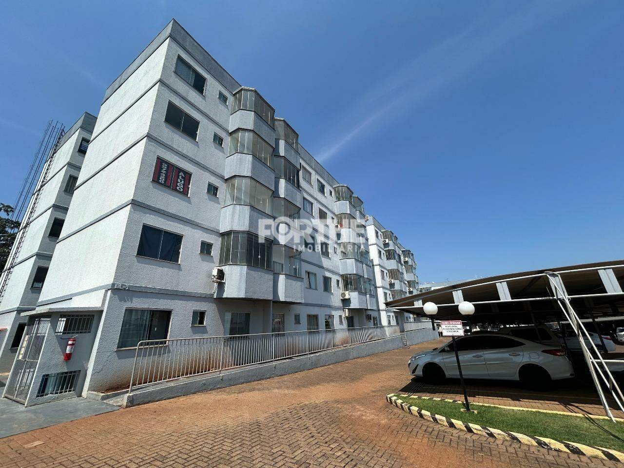 Apartamento para aluguel no Santa Cruz: