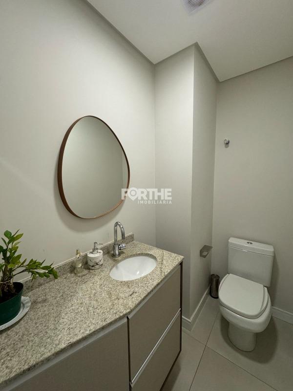 Apartamento à venda no Coqueiral: 