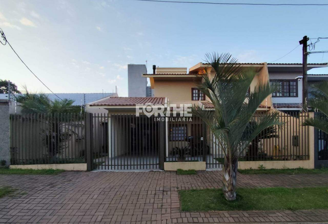 Sobrado 3 Dormitórios Neva 237m²