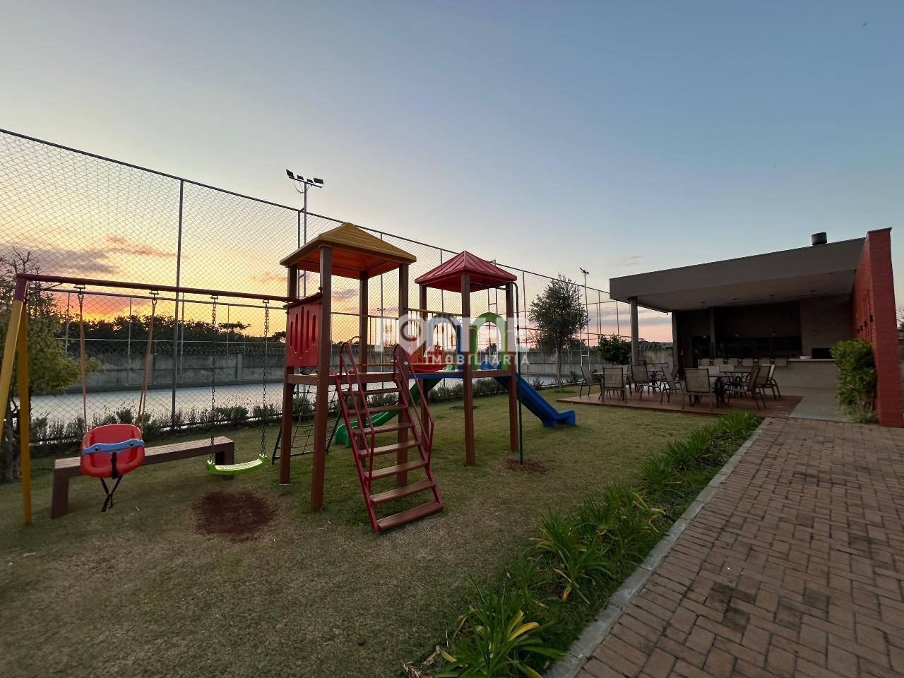 Sobrado em condomínio à venda no Cancelli: 