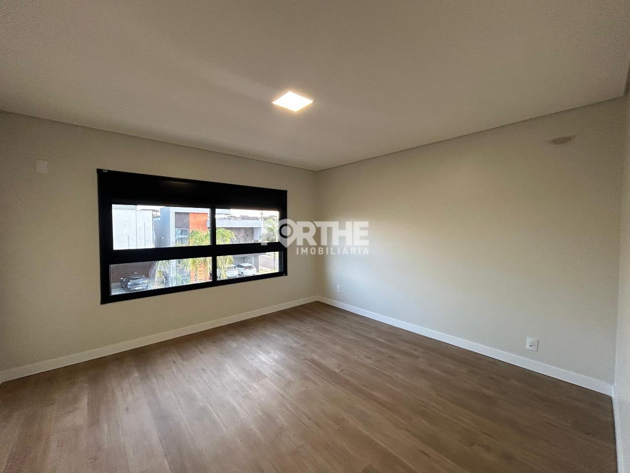 Sobrado em condomínio à venda no Cancelli: 