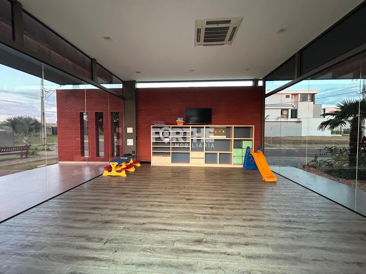 Sobrado em condomínio à venda no Cancelli: 