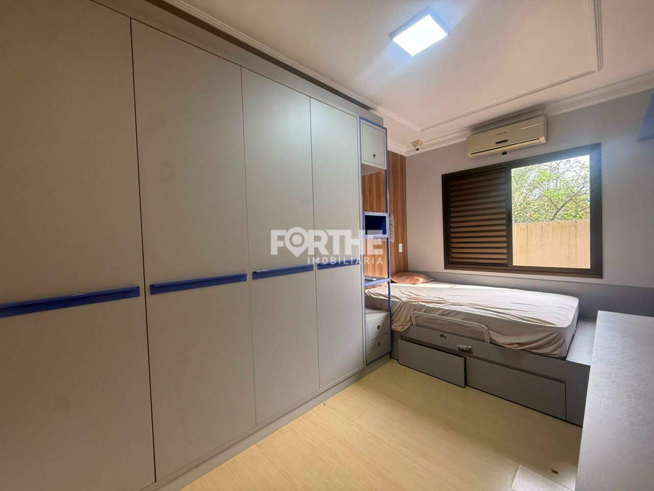 Casa em Condomínio à venda no Parque Verde: 