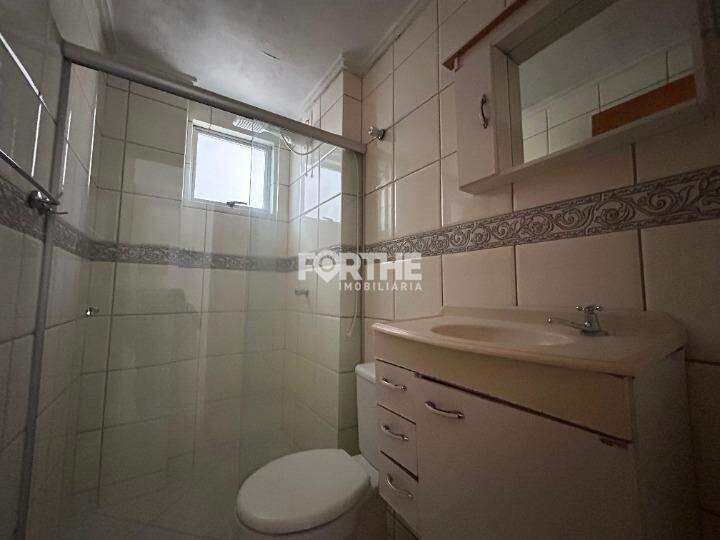 Kitnet para aluguel no Centro: 
