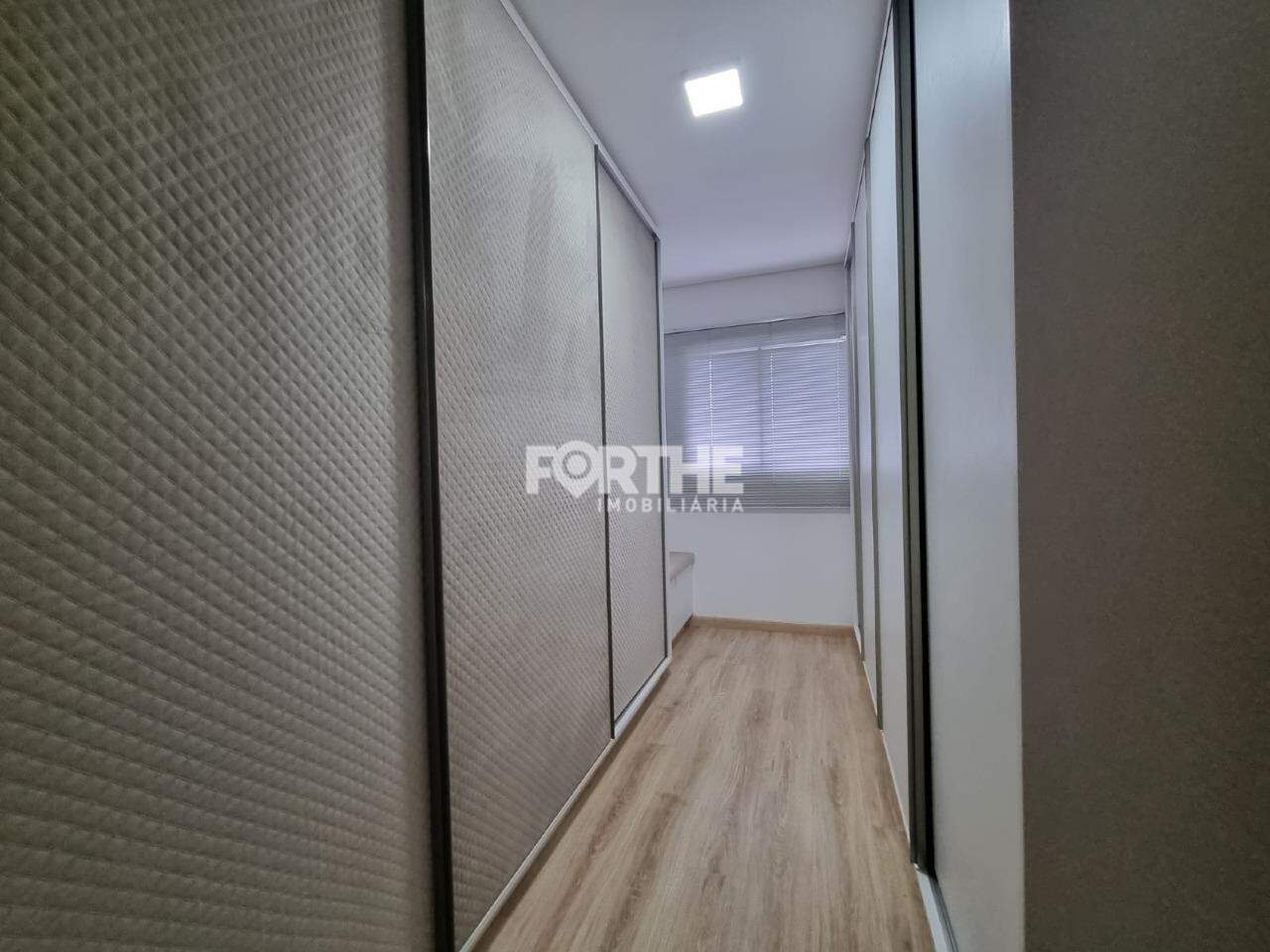 Apartamento à venda no Maria Luiza: 