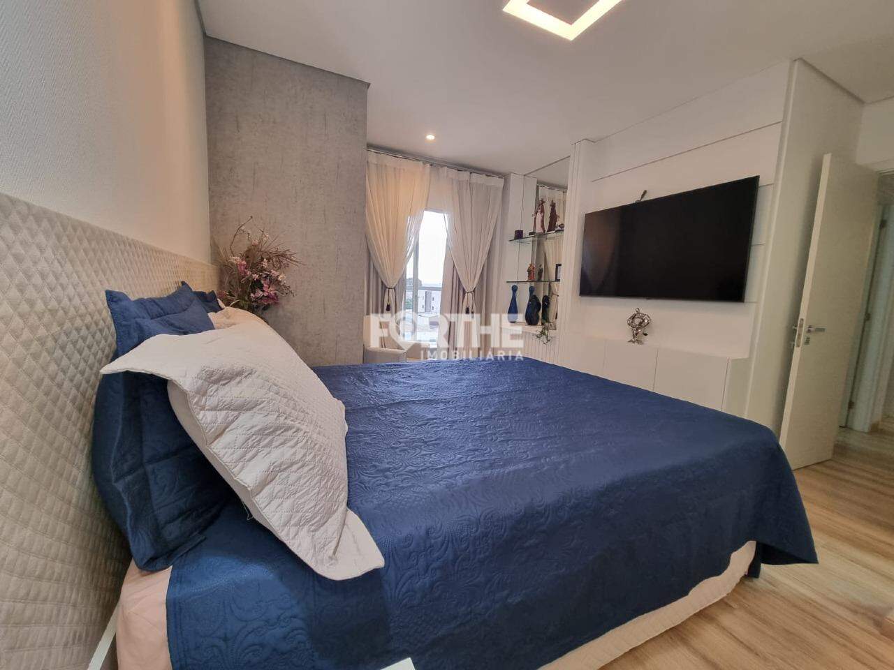 Apartamento à venda no Maria Luiza: 