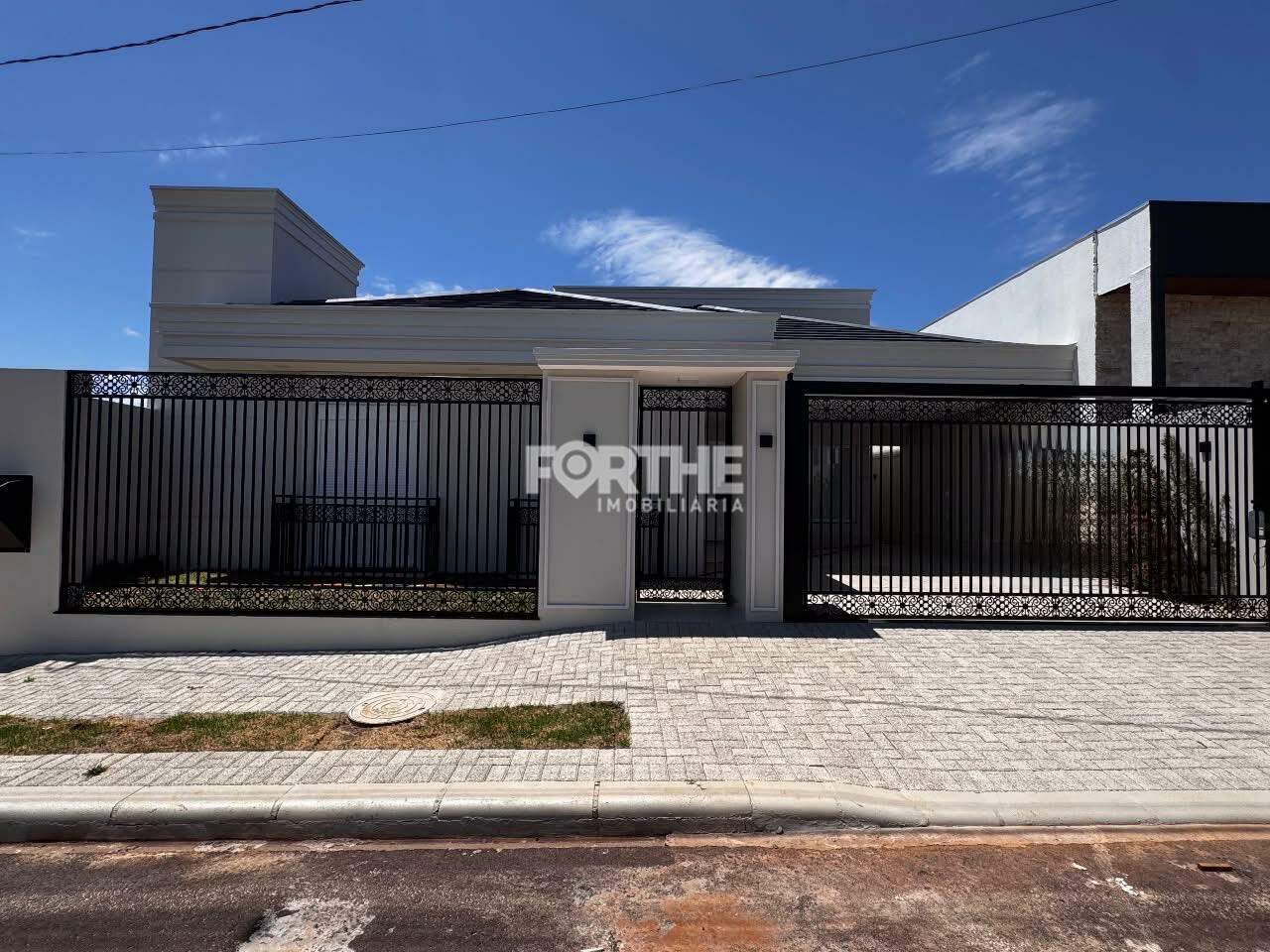 Casa 3 Dormitórios Recanto Tropical IV 176m²