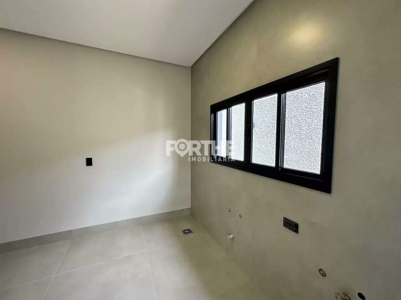 Casa à venda no Paraíso Tropical II: 