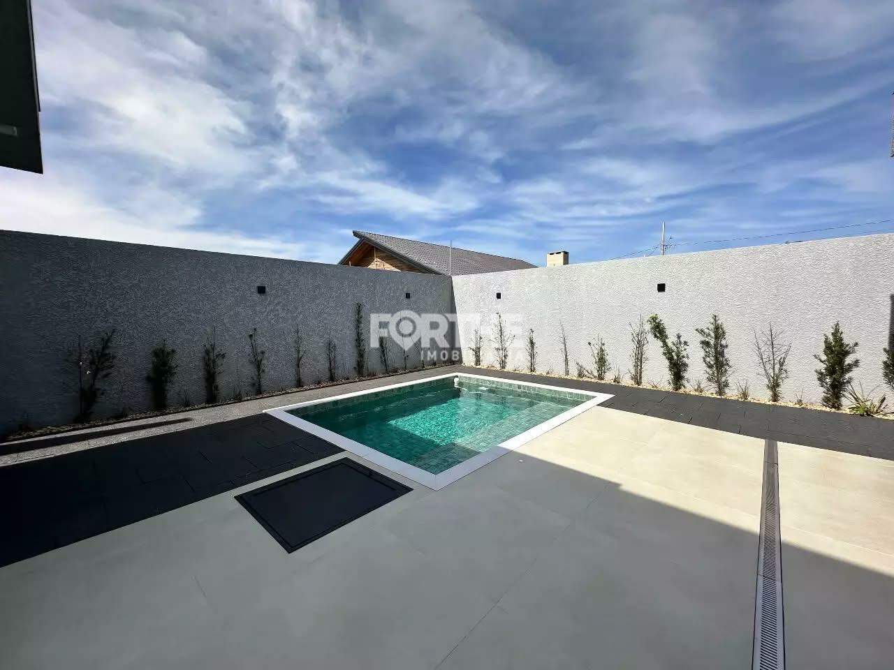 Casa à venda no Paraíso Tropical II: 