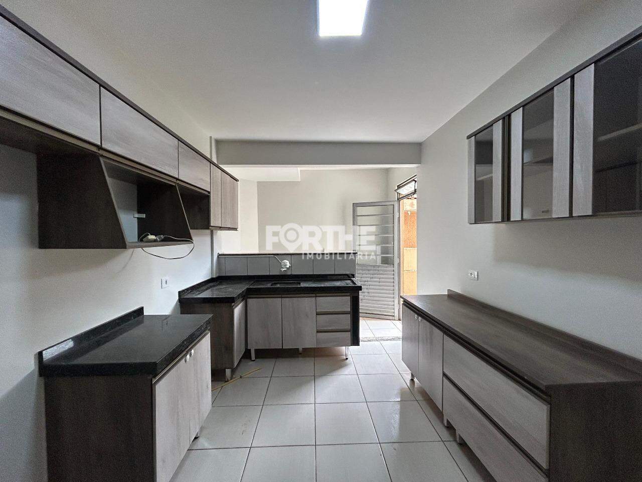 Apartamento 2 Dormitórios Recanto Tropical 62m²