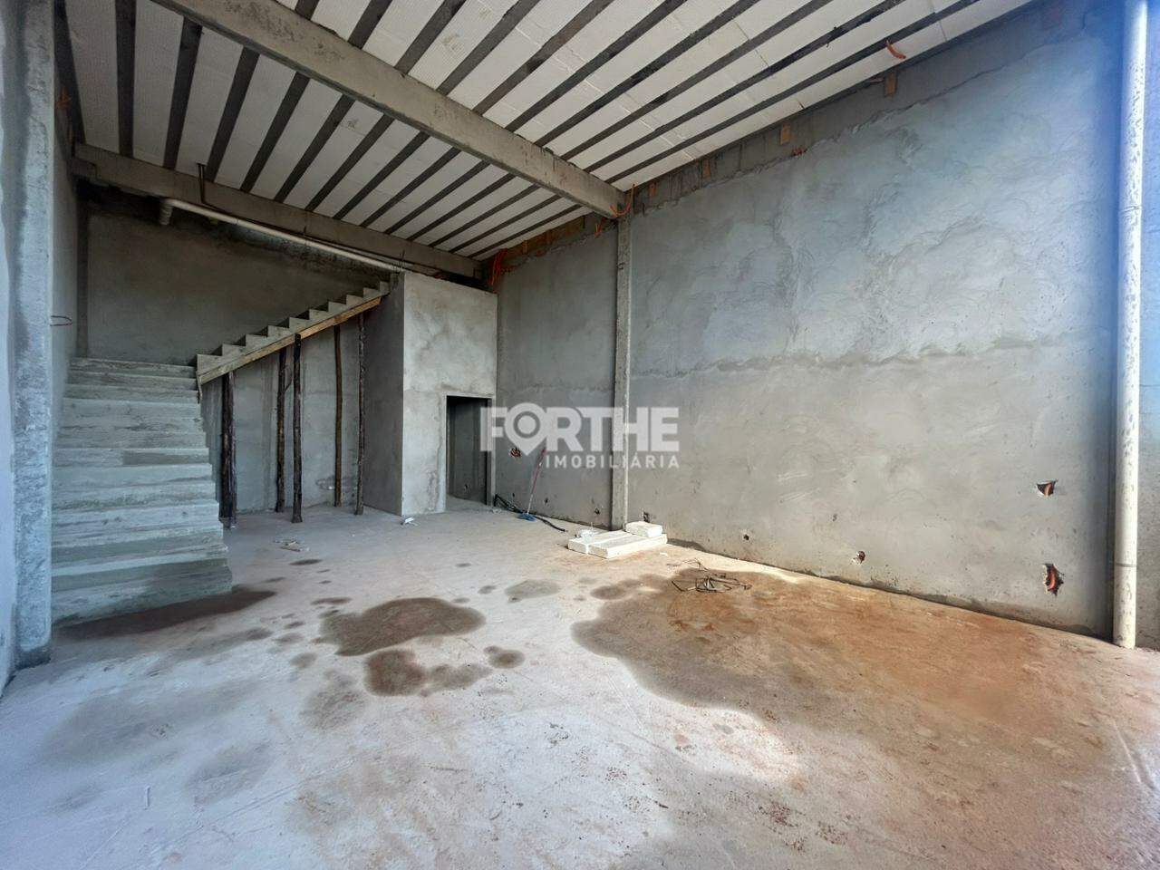 Sala comercial para aluguel no Maria Luiza: 