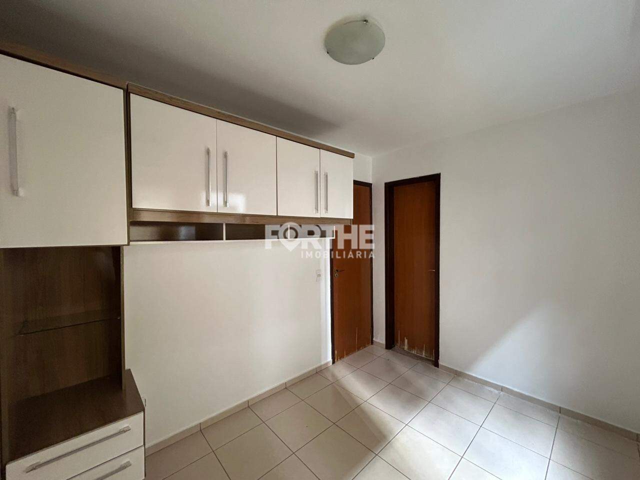 Apartamento para aluguel no Country: 