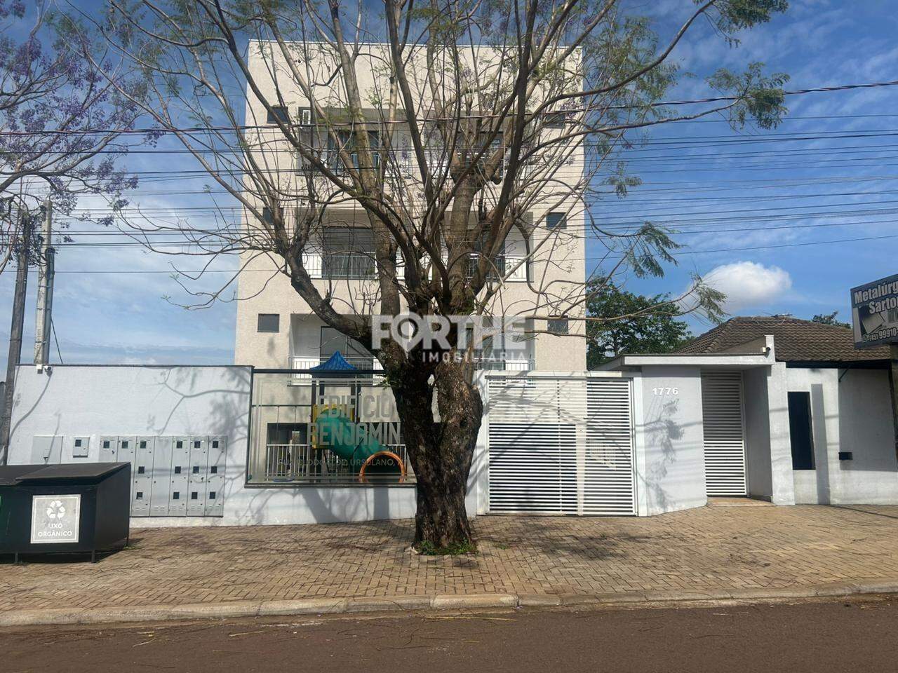 Apartamento para aluguel no Santa Felicidade: