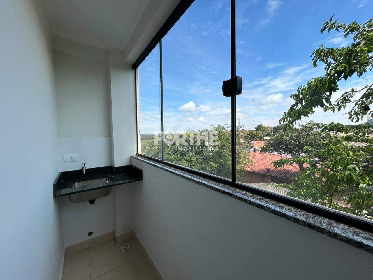 Apartamento para aluguel no Santa Felicidade: 