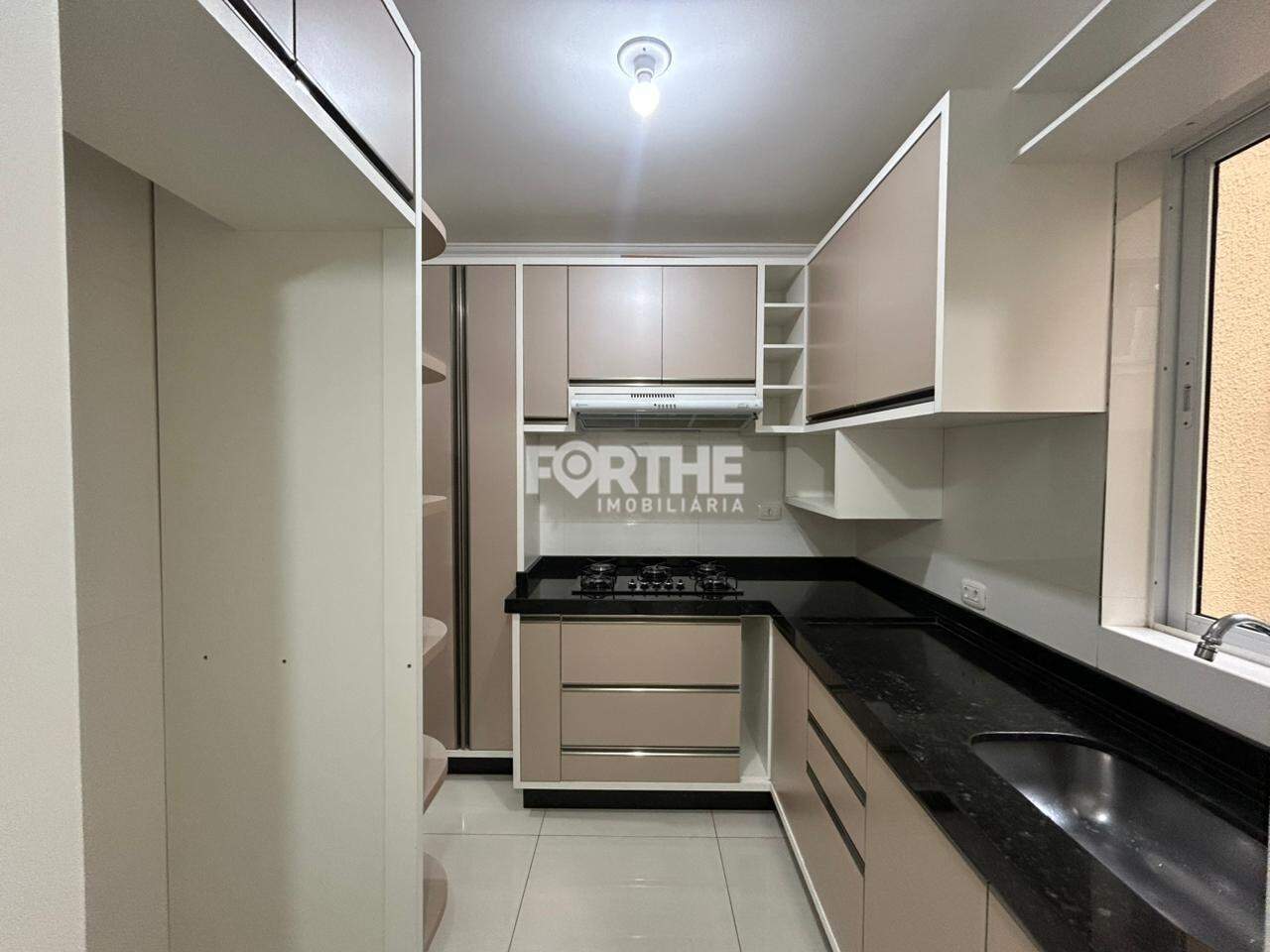 Apartamento para aluguel no Country: 