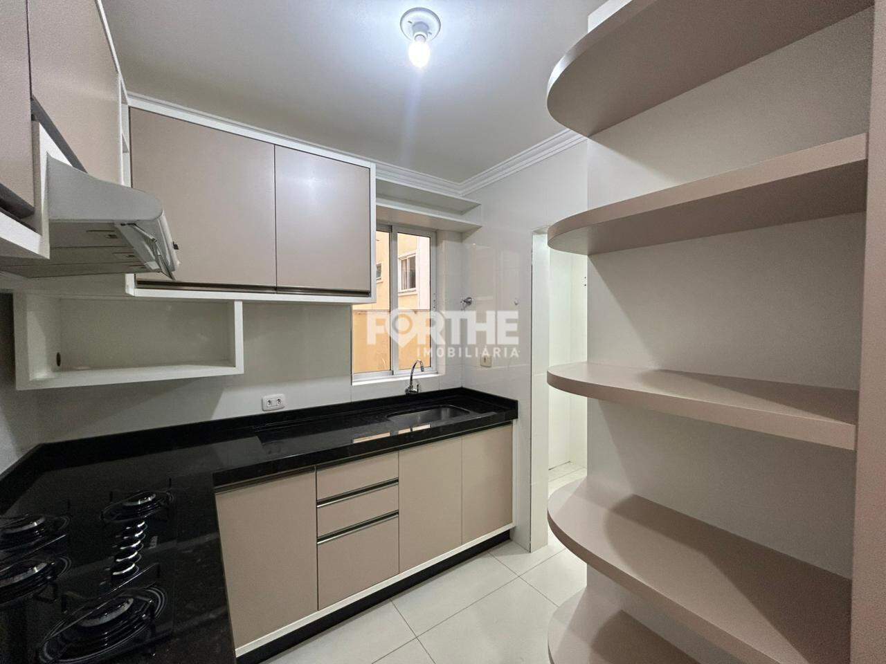 Apartamento para aluguel no Country: 