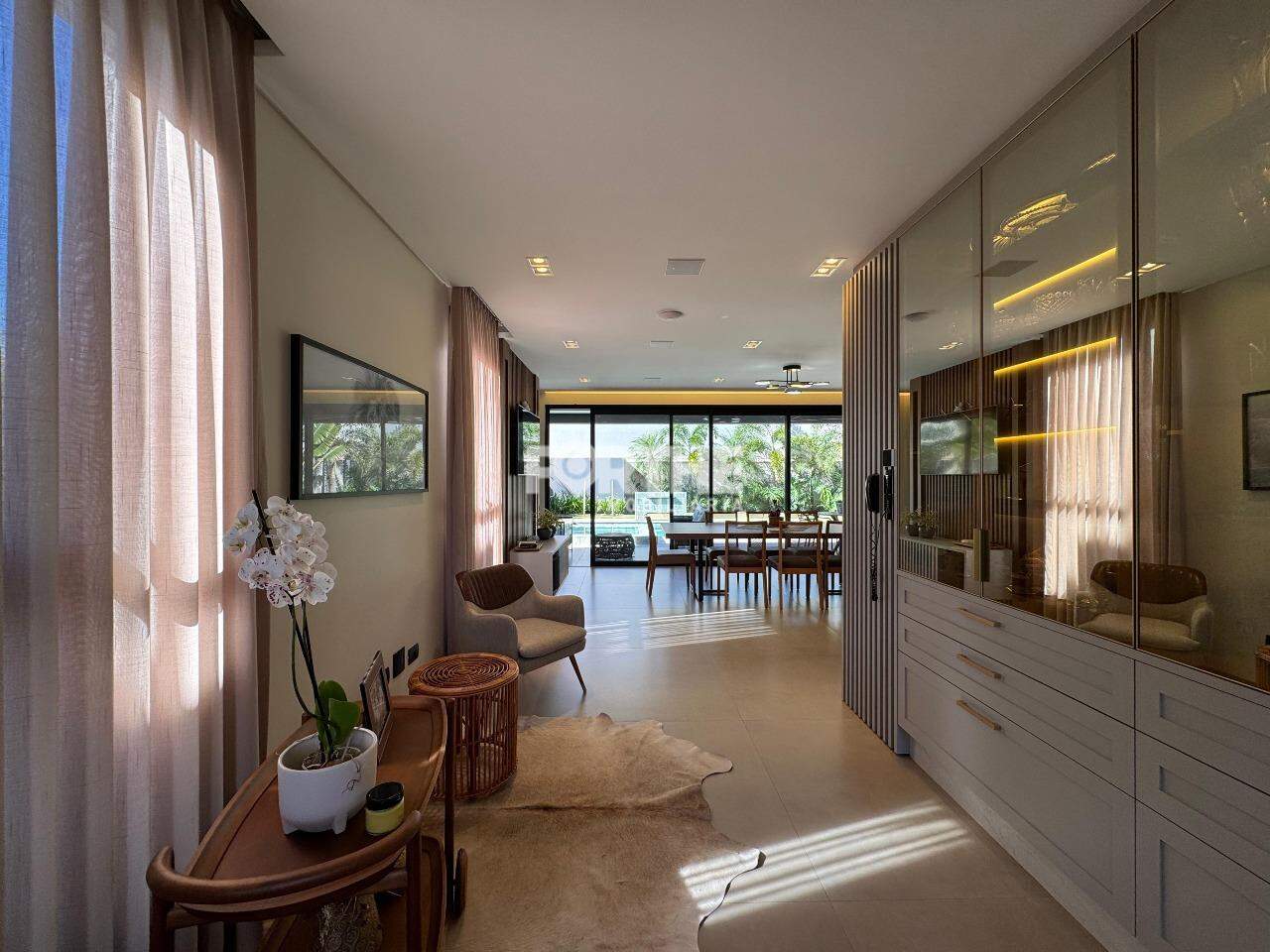 Sobrado em condomínio à venda no FAG: 