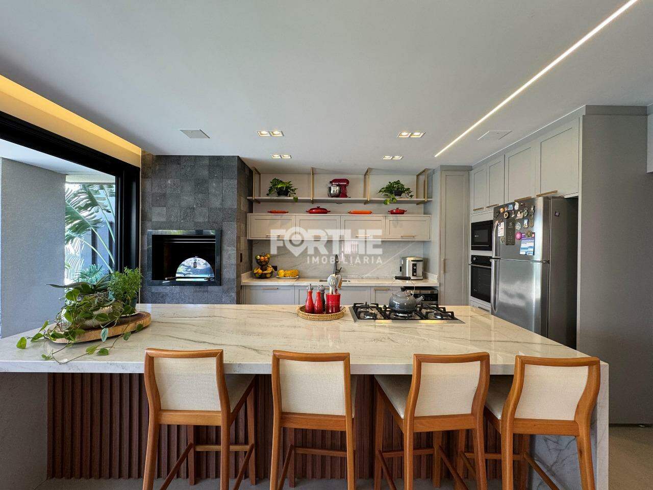 Sobrado em condomínio à venda no FAG: 