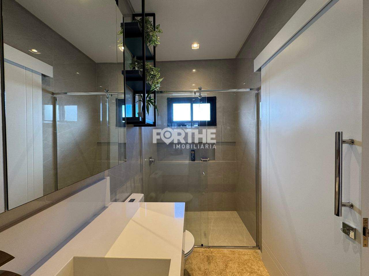 Sobrado em condomínio à venda no FAG: 