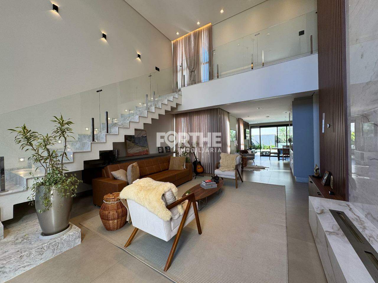 Sobrado em condomínio à venda no FAG: 