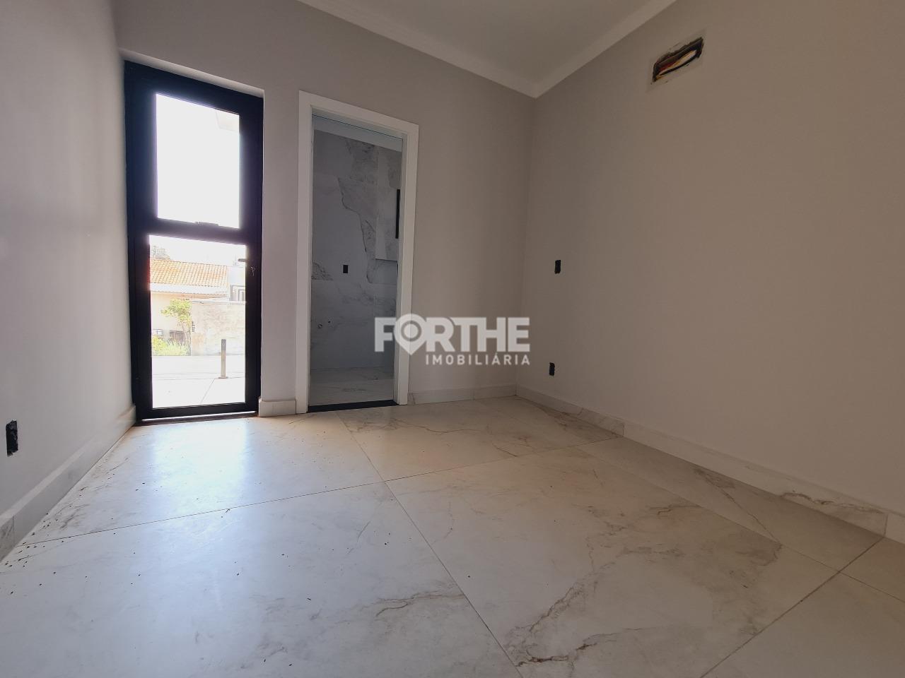 Sobrado à venda no Coqueiral: 