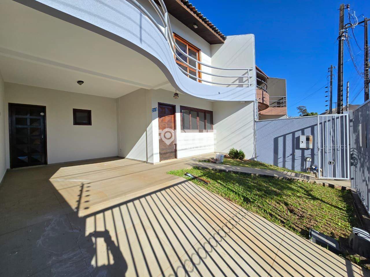 Sobrado à venda no Maria Luiza: 