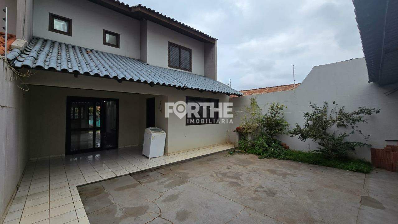 Sobrado à venda no Maria Luiza: