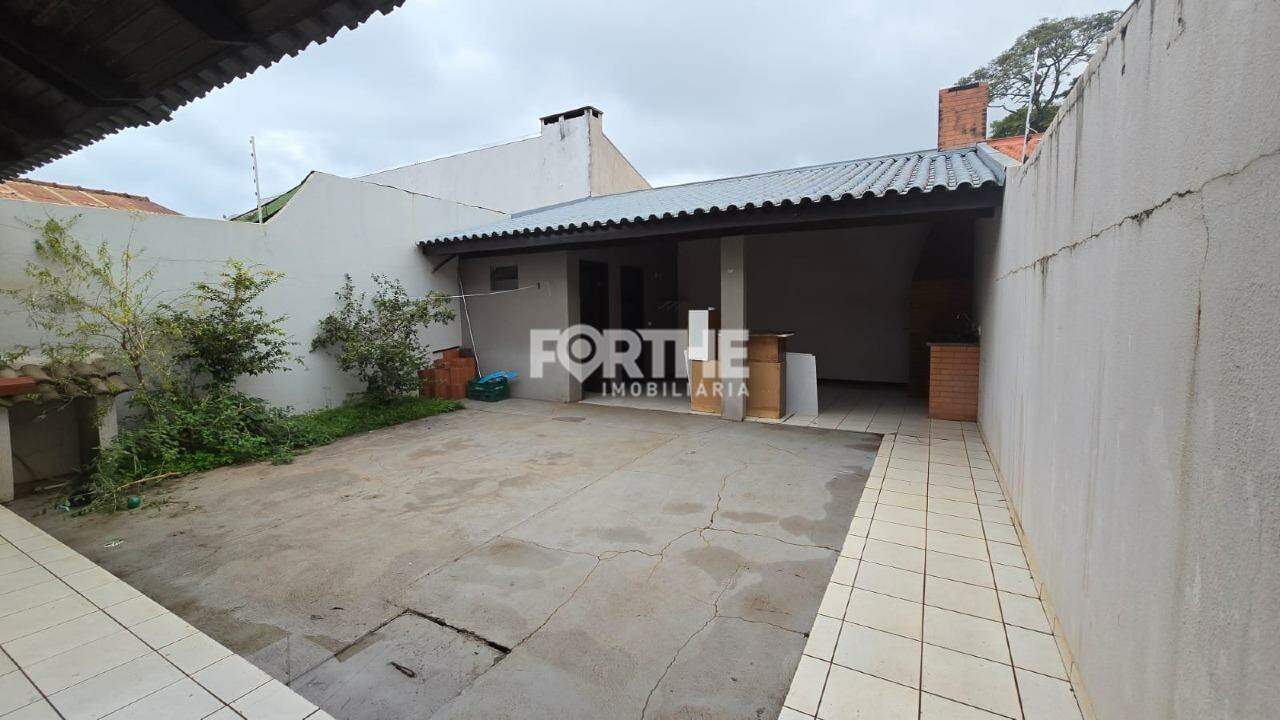 Sobrado à venda no Maria Luiza: