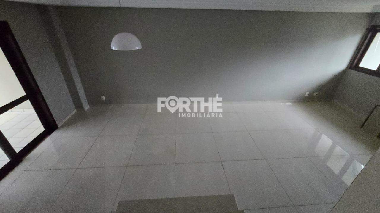 Sobrado à venda no Maria Luiza: