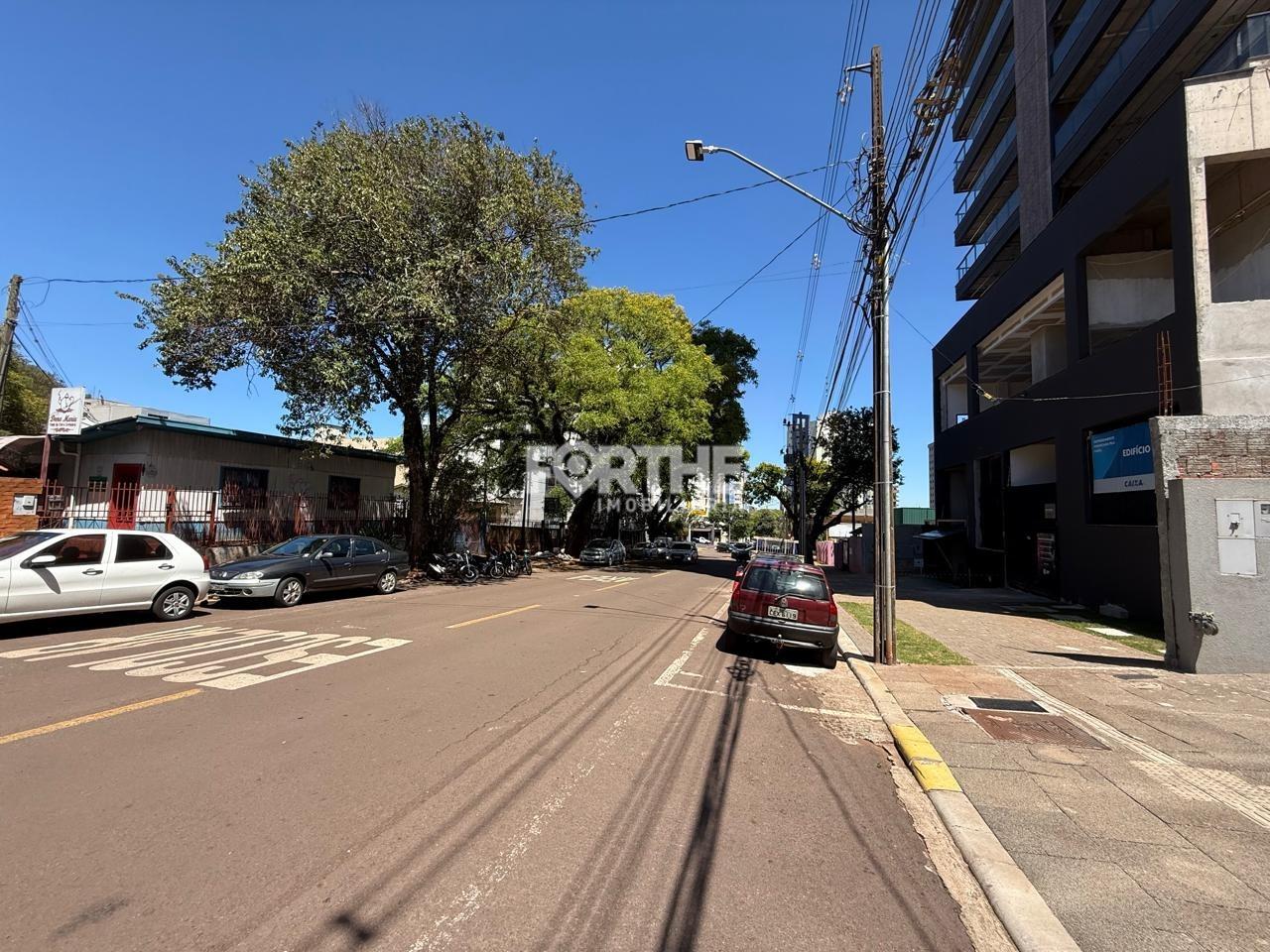 Terreno à venda no Centro: 