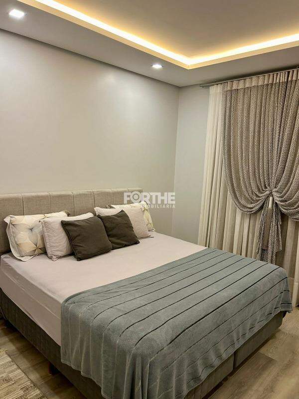 Sobrado à venda no Cancelli: 