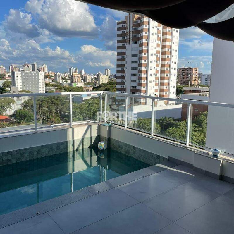 Cobertura à venda no Centro: 