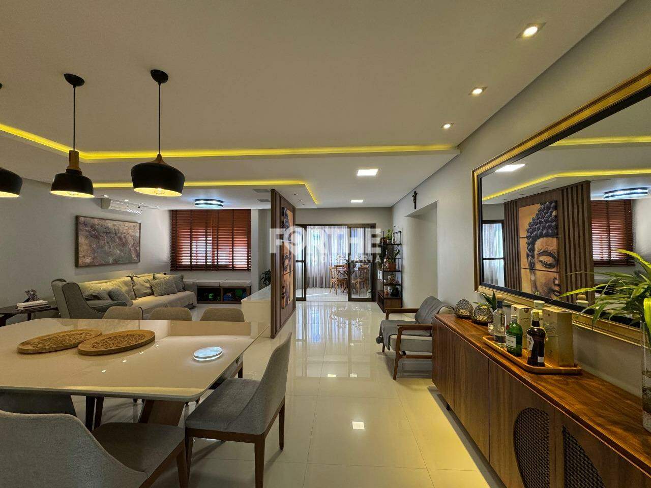 Apartamento à venda no Centro: 