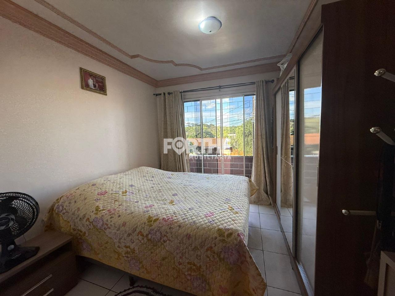 Sobrado à venda no Região do Lago: 