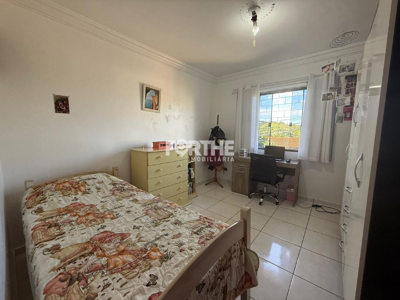 Sobrado à venda no Região do Lago: 