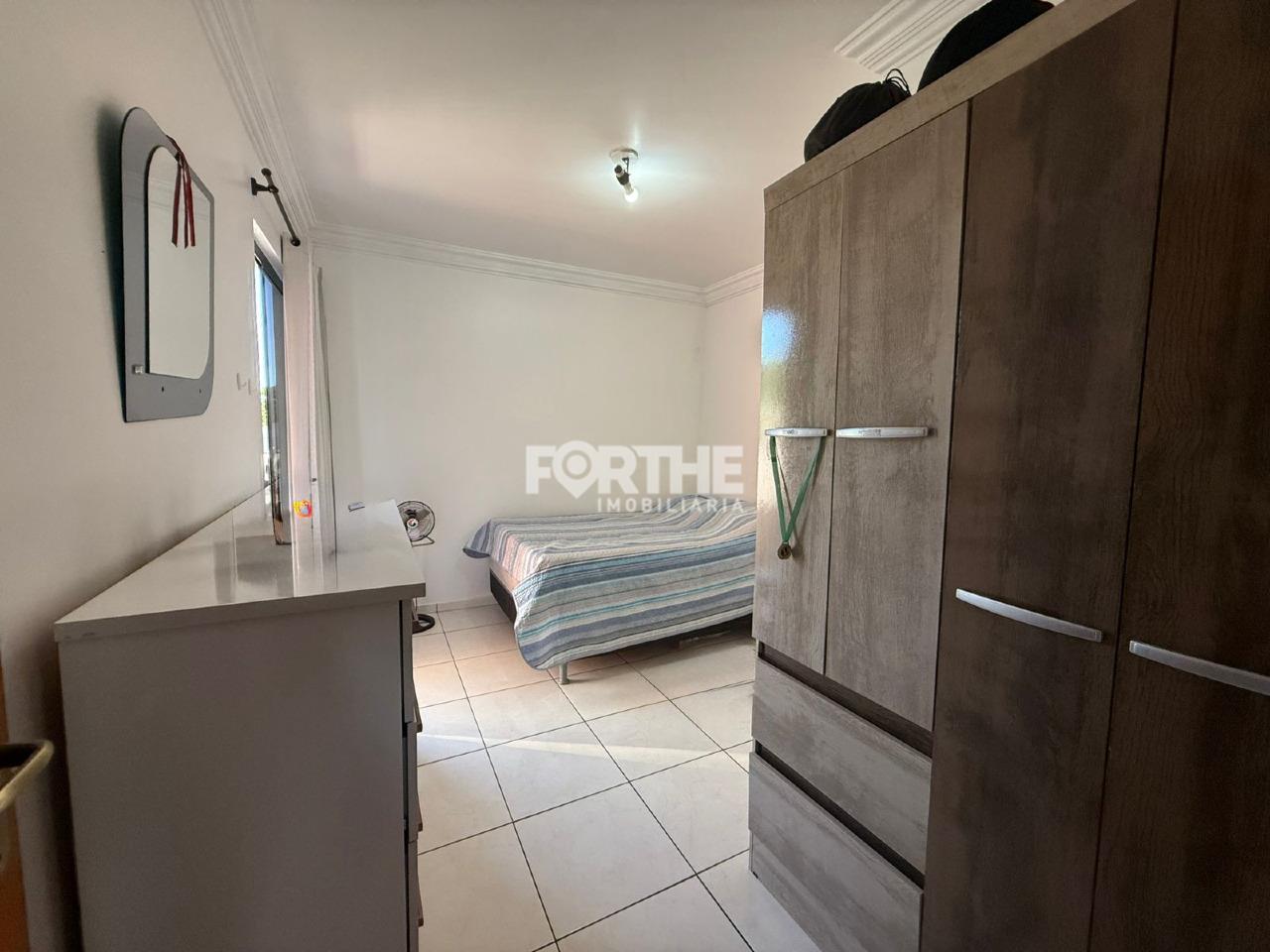 Sobrado à venda no Região do Lago: 