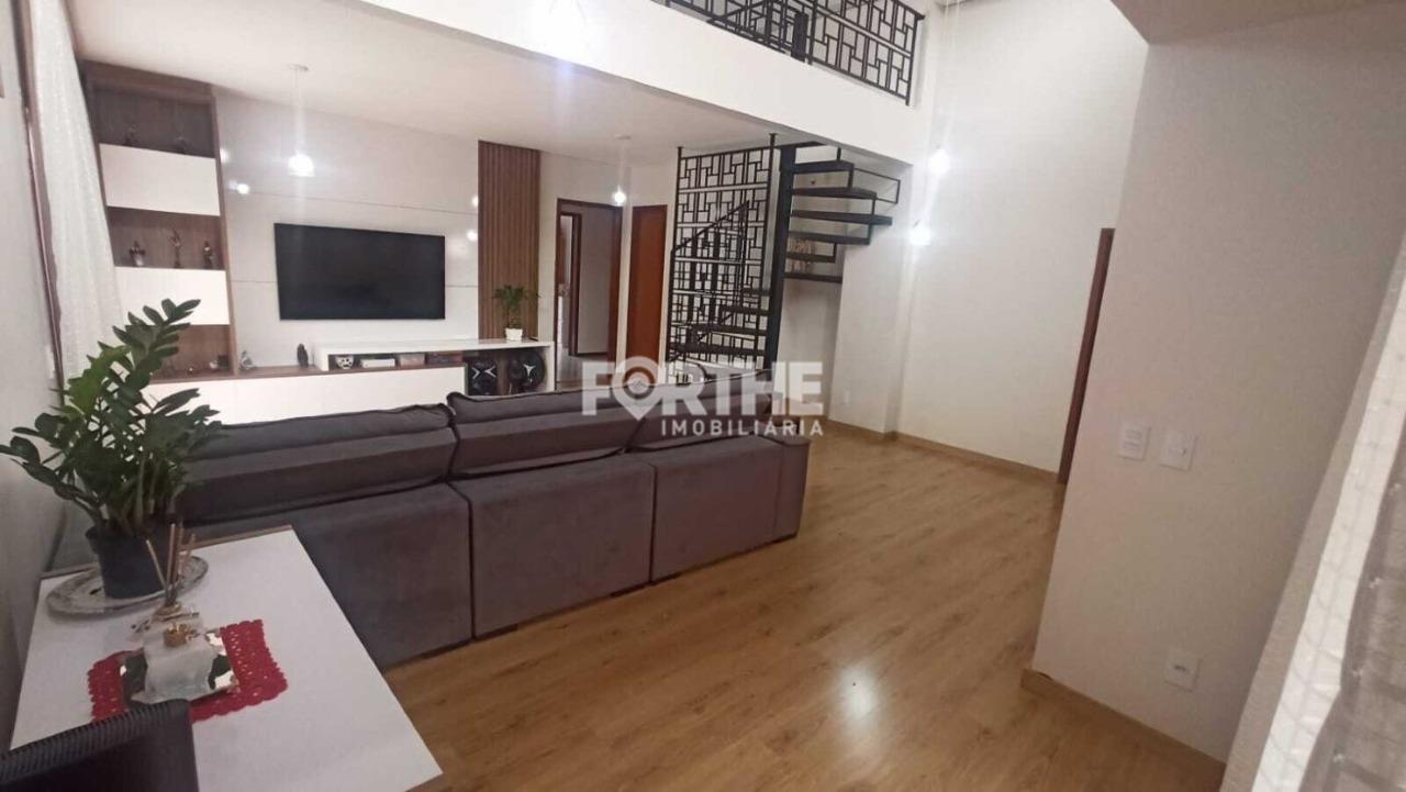 Casa à venda no Recanto Tropical: 