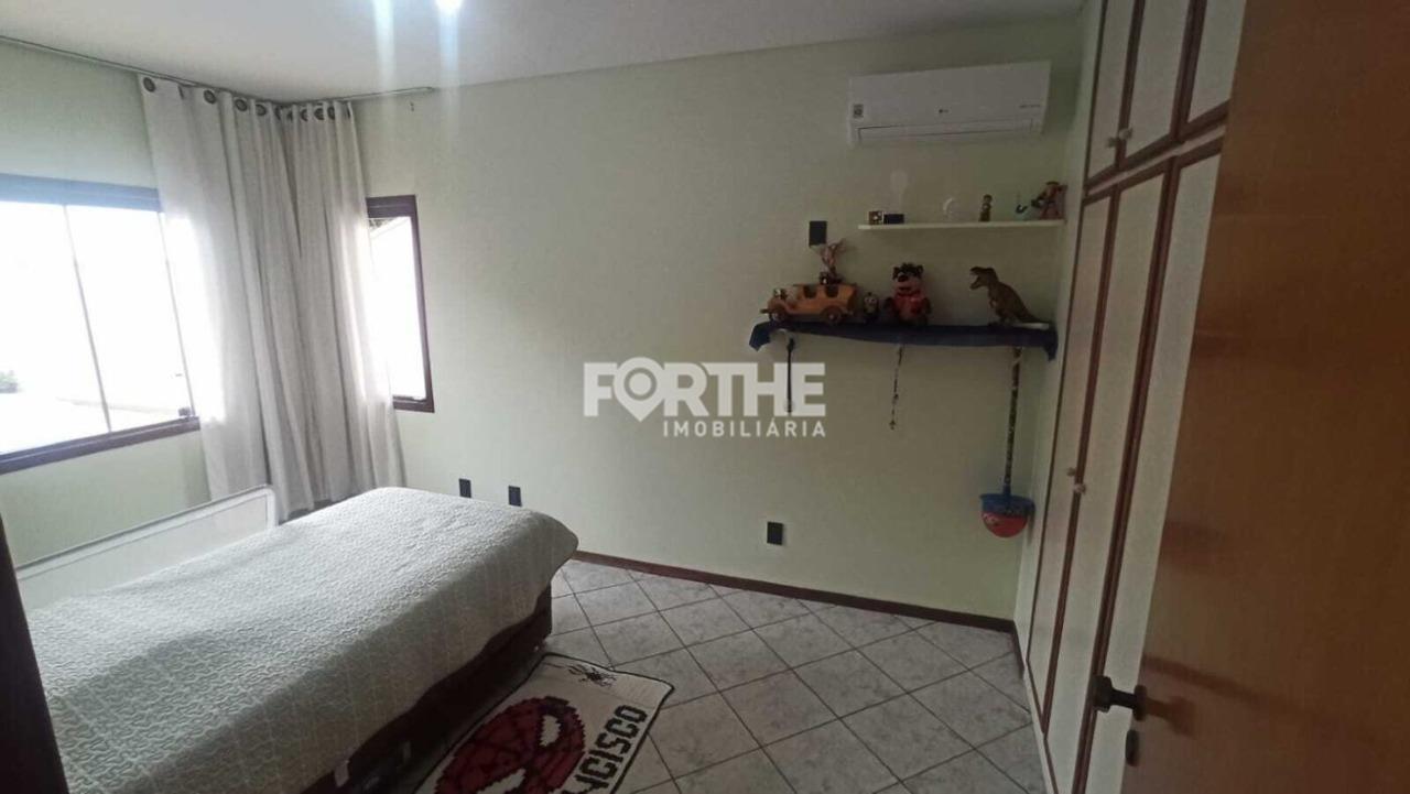 Casa à venda no Recanto Tropical: 