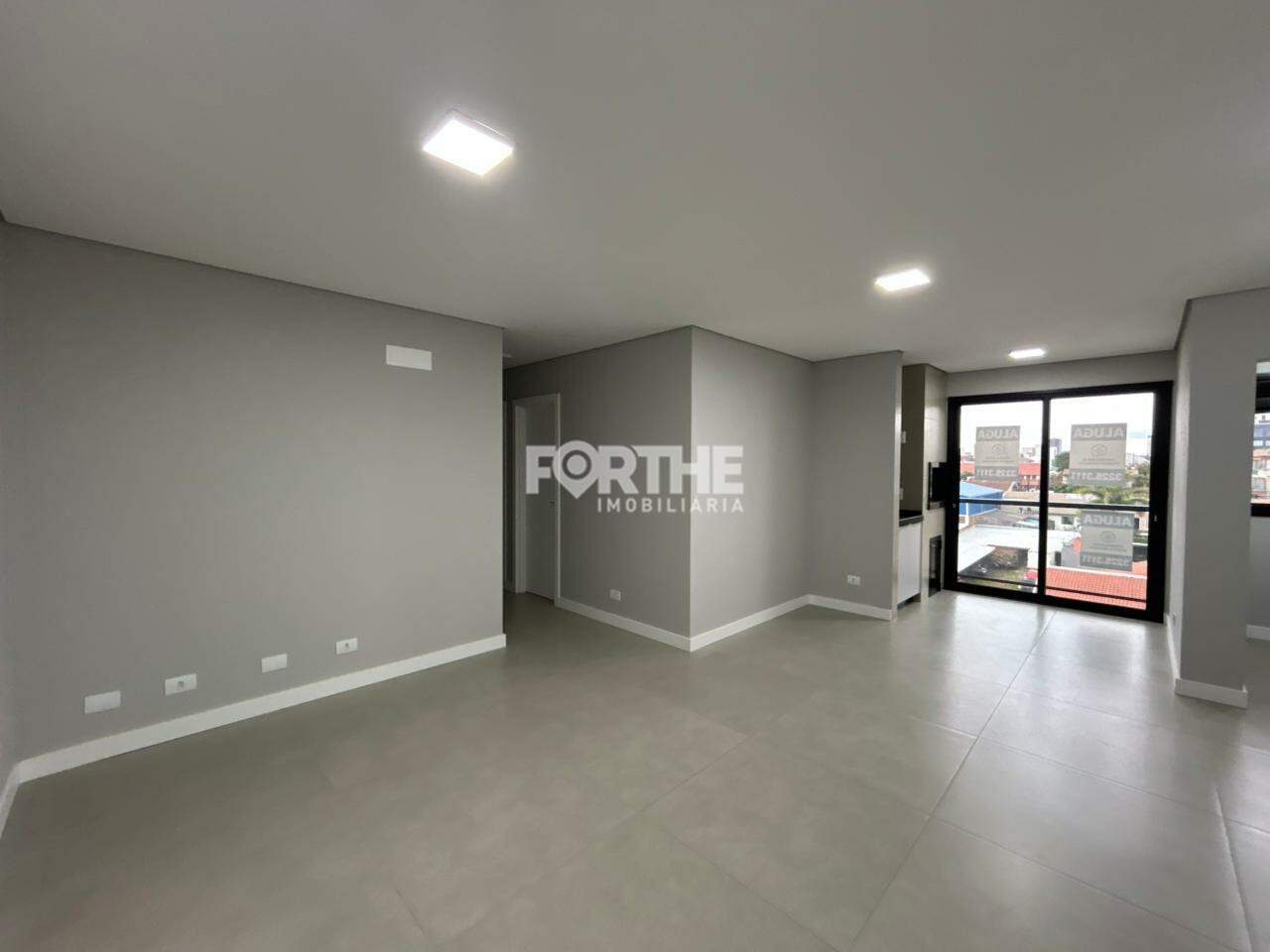 Apartamento para aluguel no Neva: 