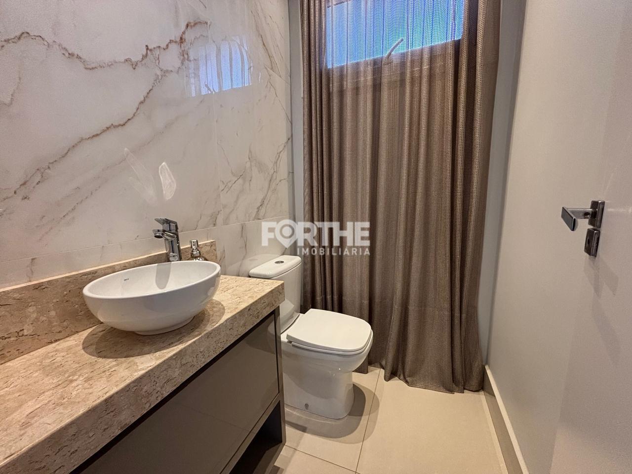 Sobrado em condomínio à venda no Alto Alegre: