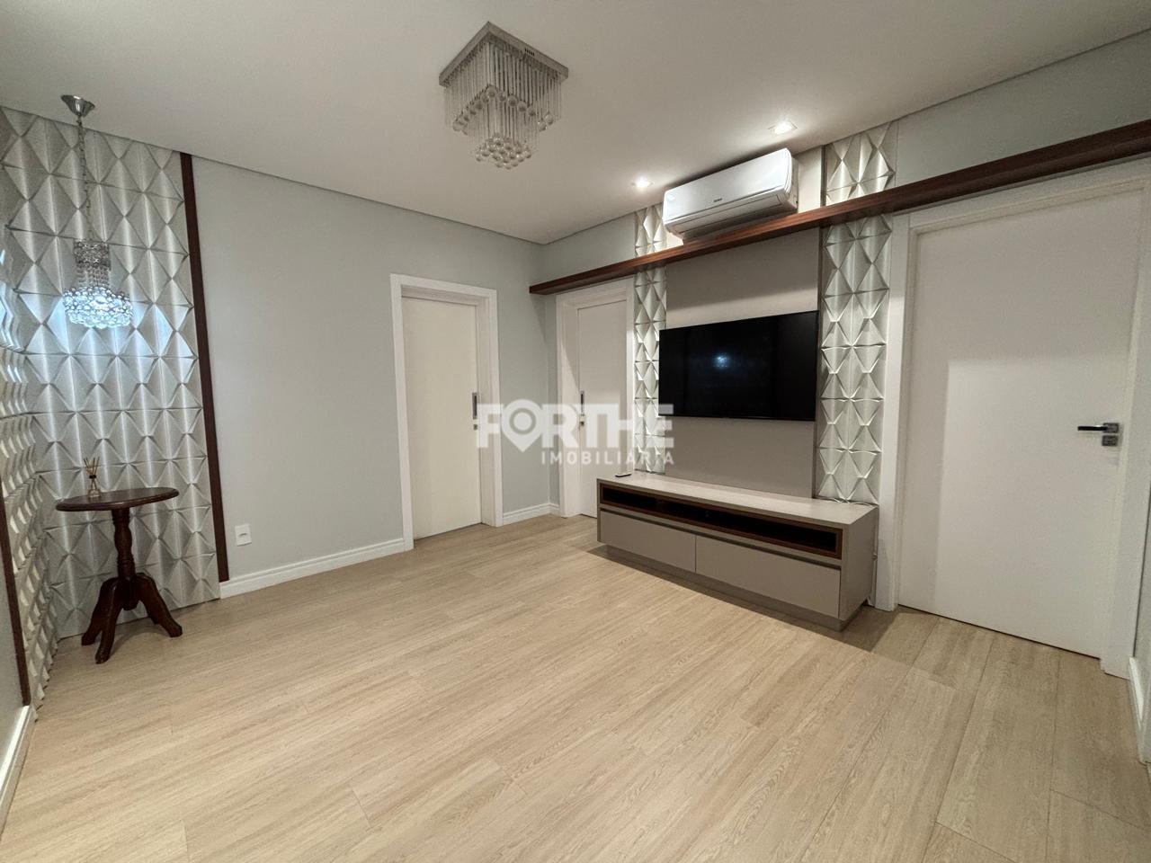 Sobrado em condomínio à venda no Alto Alegre: